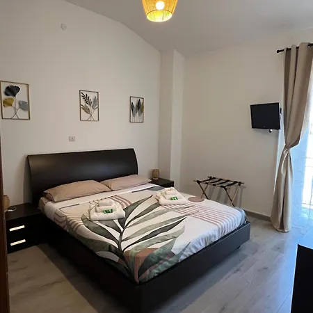 La Fontana Di Apartment *